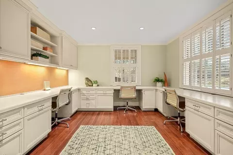 20 Sears Rd, Brookline, MA 02445 photo 18