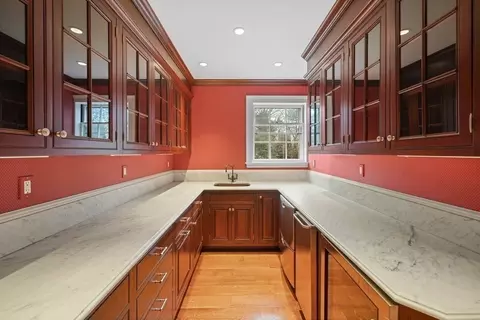 20 Sears Rd, Brookline, MA 02445 photo 11