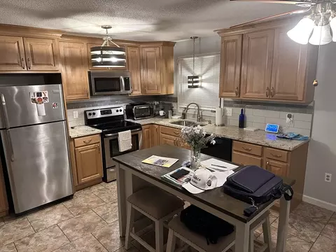 33 Morse St #1, Ludlow, MA 01056