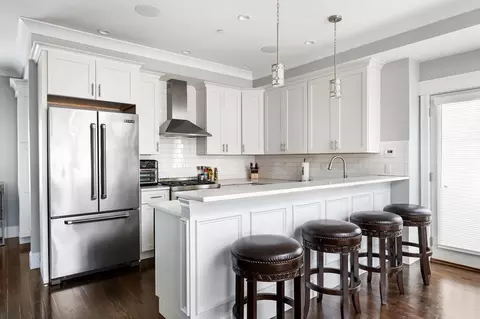 49-51 Coffey St #49, Boston, MA 02122