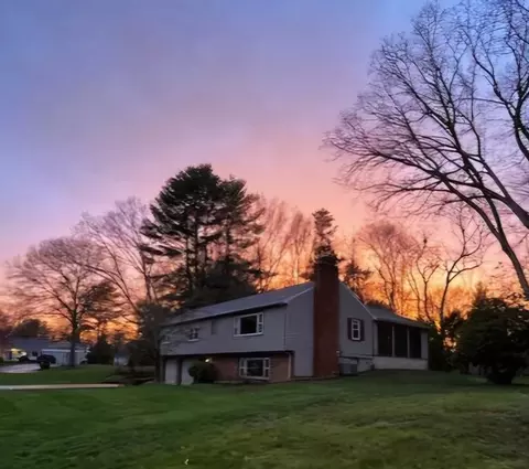89 Jackson Dr, Raynham, MA 02767
