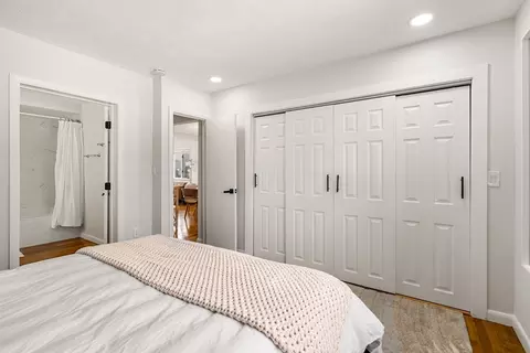 Bedroom - 60 Englewood Ave, Everett, MA 02149 photo 3 of 6