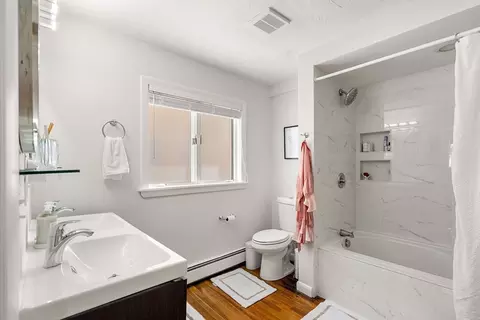 Bath - 60 Englewood Ave, Everett, MA 02149 photo 3 of 3