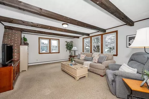 12 Edwin St, Reading, MA 01867 photo 10