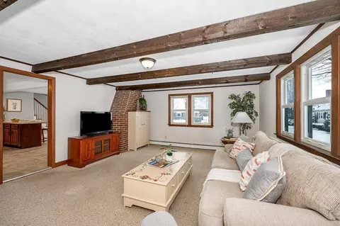 12 Edwin St, Reading, MA 01867 photo 11