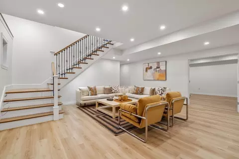 Living - 51 Pilgrim Rd, Needham, MA 02492 photo 5 of 5