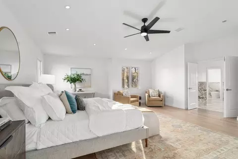 Bedroom - 51 Pilgrim Rd, Needham, MA 02492 photo 2 of 3