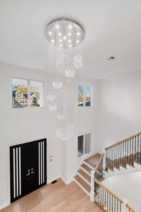 Entry Way - 51 Pilgrim Rd, Needham, MA 02492 photo 1 of 6
