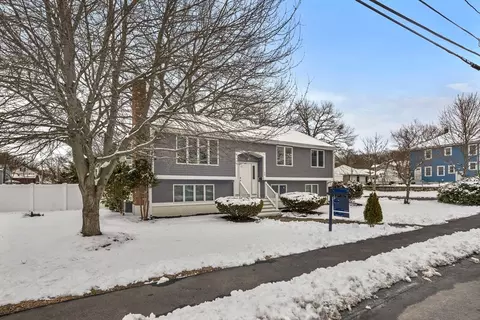 Exterior - 26 Birch St, Dedham, MA 02026 photo 2 of 6