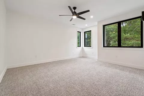Bedroom - 17 Highclere, Windham, NH 03087 photo 5 of 7