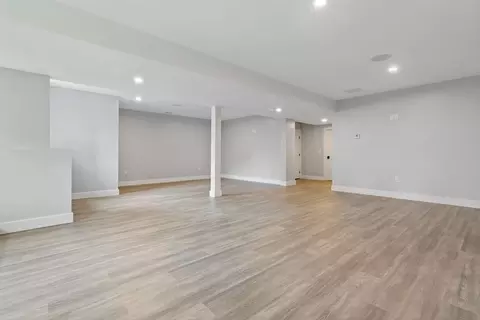 Living - 17 Highclere, Windham, NH 03087 photo 5 of 5
