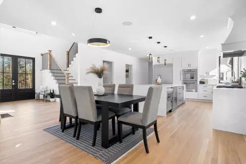 Dining - 17 Highclere, Windham, NH 03087 photo 2 of 2