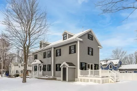 12 Emerald St, Wakefield, MA 01880