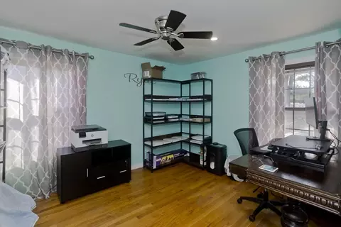 25 Gardens Dr, Springfield, MA 01119 photo 23