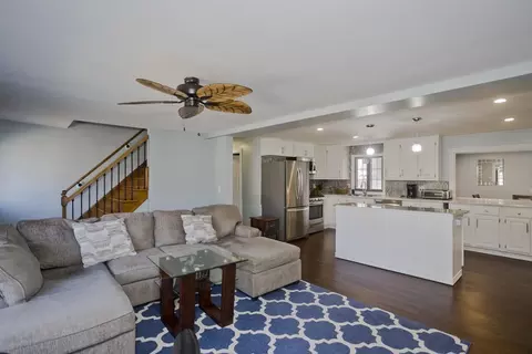 25 Gardens Dr, Springfield, MA 01119 photo 16