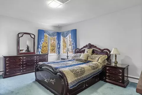 Bedroom - 5 Arlyn Rd, Marblehead, MA 01945 photo 1 of 3