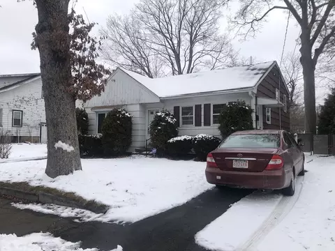 57 Herrod Ave, Brockton, MA 02301
