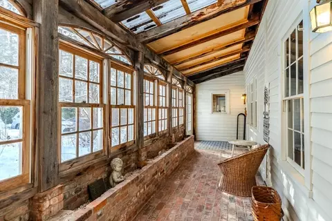 Exterior - 111 Amherst Rd, Leverett, MA 01054 photo 4 of 8