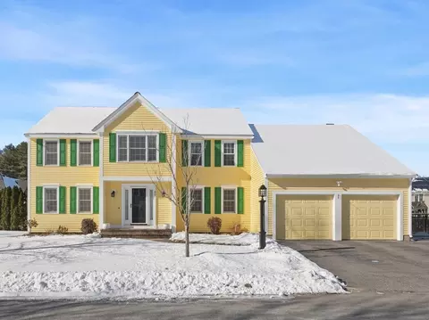 42 Lexington Dr, Acton, MA 01720