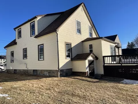 Exterior - 8 Eddy St, Webster, MA 01570 photo 6 of 8