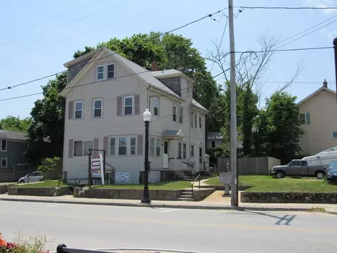Exterior - 290 Main St, Wareham, MA 02571 photo 2 of 3