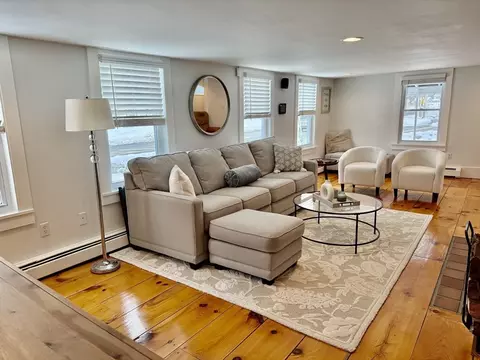 234 E Main St, Georgetown, MA 01833 photo 5