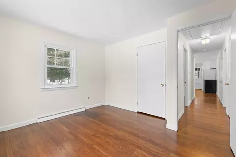 4 Day Ave, Hamilton, MA 01982 photo 4