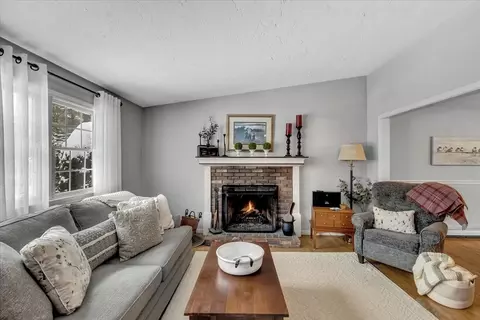 8 Colony Ave, Bourne, MA 02532 photo 12