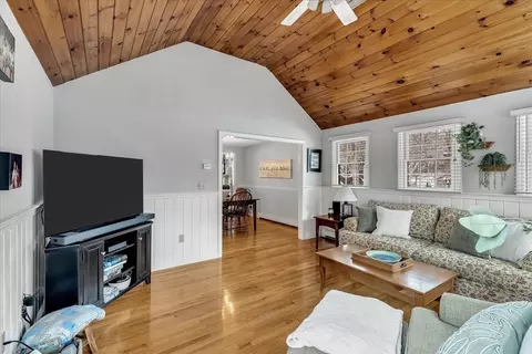 8 Colony Ave, Bourne, MA 02532 photo 18