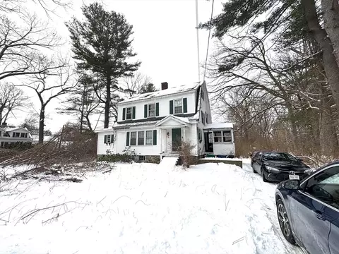 13 Springs Rd, Billerica, MA 01821