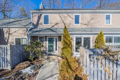 73 Fifer Ln #73, Lexington, MA 02420