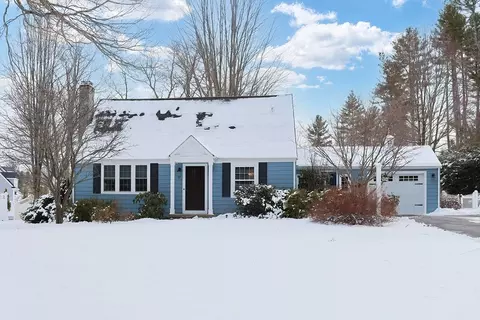 17 Smithhurst Dr, Holliston, MA 01746