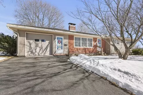 11 Yale St, Gardner, MA 01440