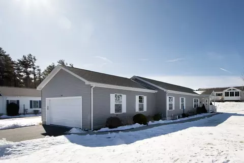 5707 Green St, Middleboro, MA 02346
