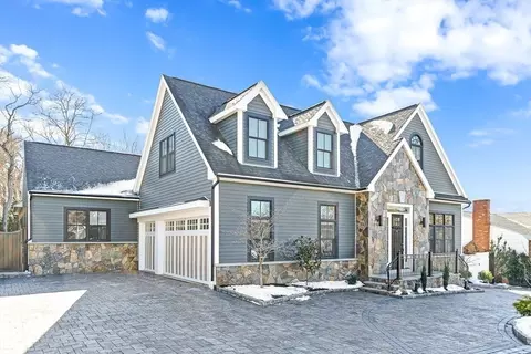 25 Franklin Ave, Medford, MA 02155