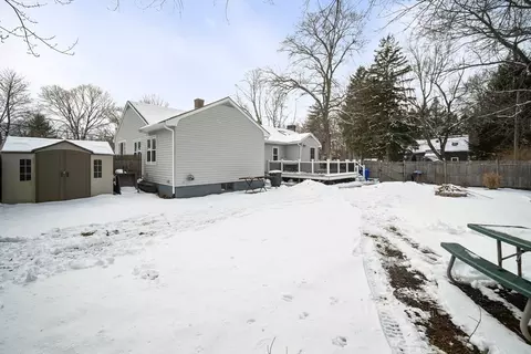 Exterior - 7 Sheridan Ave, Maynard, MA 01754 photo 5 of 9