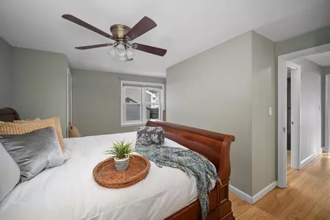 Bedroom - 7 Sheridan Ave, Maynard, MA 01754 photo 2 of 7