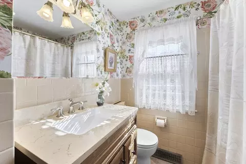 252 Mallowhill Rd, Springfield, MA 01129 photo 21