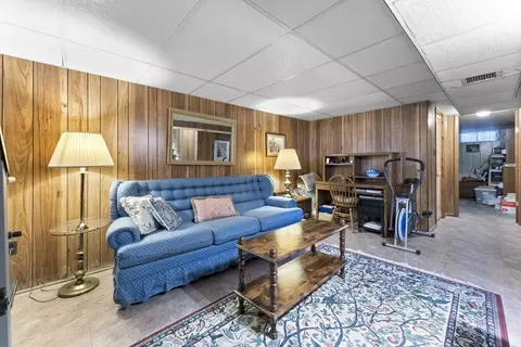 252 Mallowhill Rd, Springfield, MA 01129 photo 27