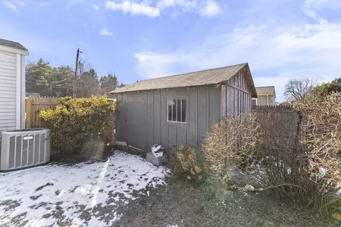 252 Mallowhill Rd, Springfield, MA 01129 photo 32