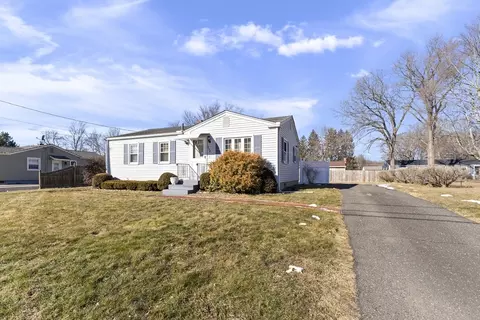 252 Mallowhill Rd, Springfield, MA 01129 photo 35