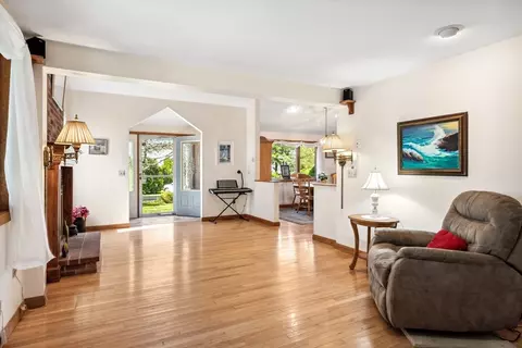 5 Bell Rd Ext, Bourne, MA 02532 photo 4
