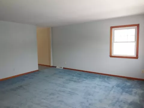 Living - 77 Austin St, Chicopee, MA 01013 photo 2 of 2