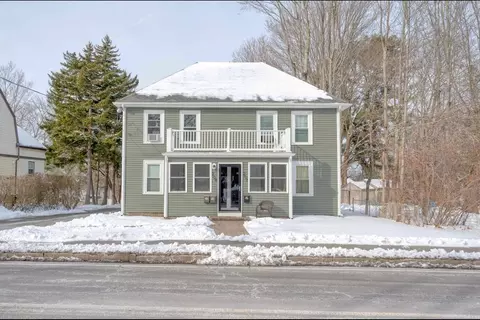 204-206 N Franklin St, Holbrook, MA 02343