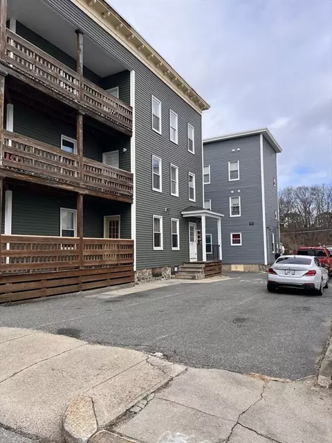 786 Social St, Woonsocket, RI 02895 photo 5