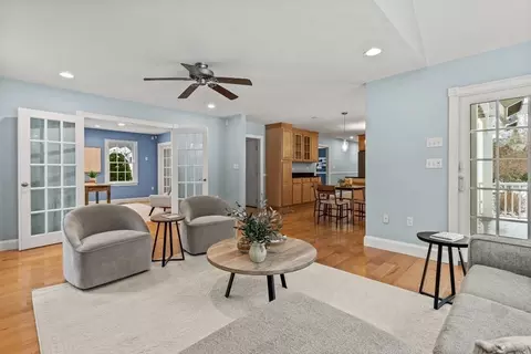227 Mohawk Rd, Raynham, MA 02767 photo 8