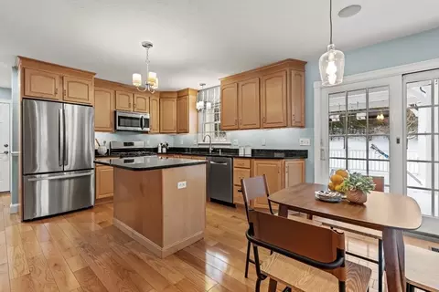 227 Mohawk Rd, Raynham, MA 02767 photo 13
