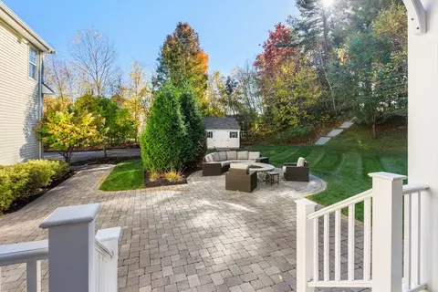 227 Mohawk Rd, Raynham, MA 02767 photo 42