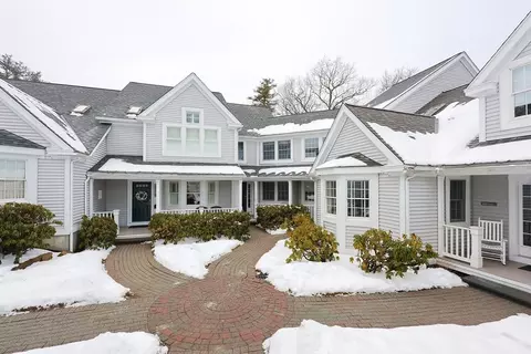 24 Highcroft Way #24, Hopkinton, MA 01748
