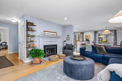 Living - 17 Briar Patch Rd, Barnstable, MA 02655 photo 2 of 3